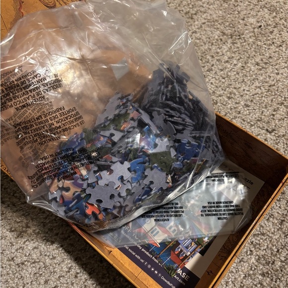 BRAND NEW IN BOX Eric Dowdle Golden Gate Bridge 500 Piece Puzzle | game night - Picture 3 of 3